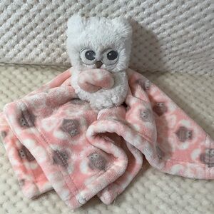Blankets and Beyond Adorable Owl Plush Lovey Security  Blanket Toy